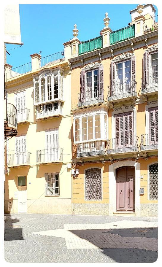 Estudio Tranquilo En Pleno Centro De Malaga Exterior photo